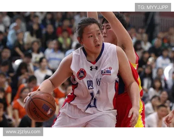 赛后分析：广州篮球队与重庆篮球队心理素质对比及其影响因素探讨